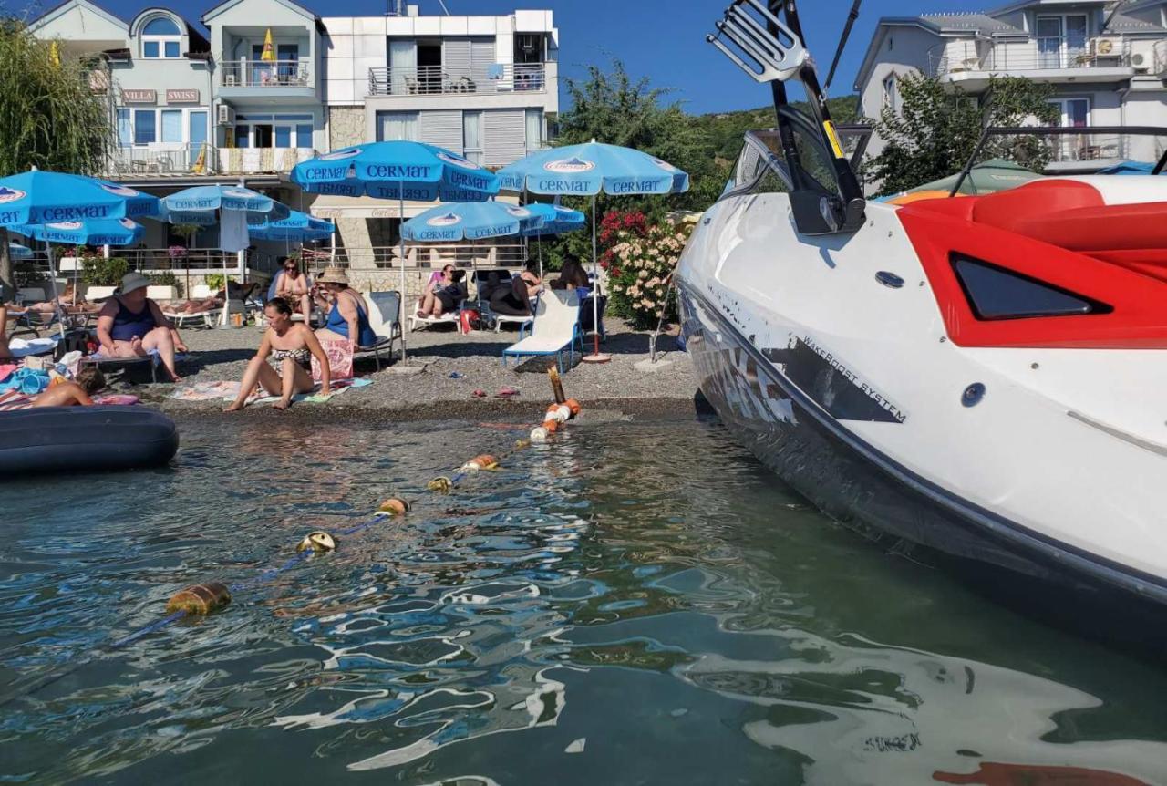 Vila Ineks Ohrid Hotel Ngoại thất bức ảnh
